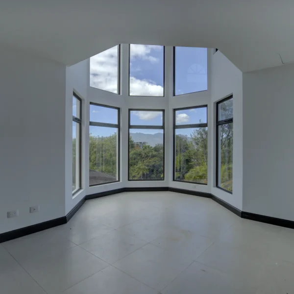 IMG_1790_1_2_4_Interior 2
